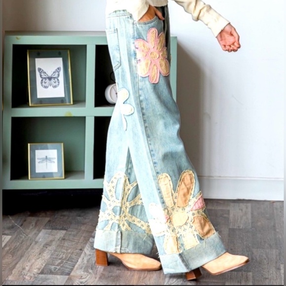 Blue and Pink Flare Jeans with Artistic Butterfly Design - Picture 2 of 15